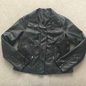 APT 9 Black faux leather jacket sz M